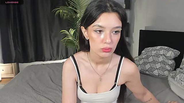 Snapshot of DemetraSadahiro chatting on November 29, 2025, 9:34 am DemetraSadahiro online show from November 29, 2025, 9:34 am