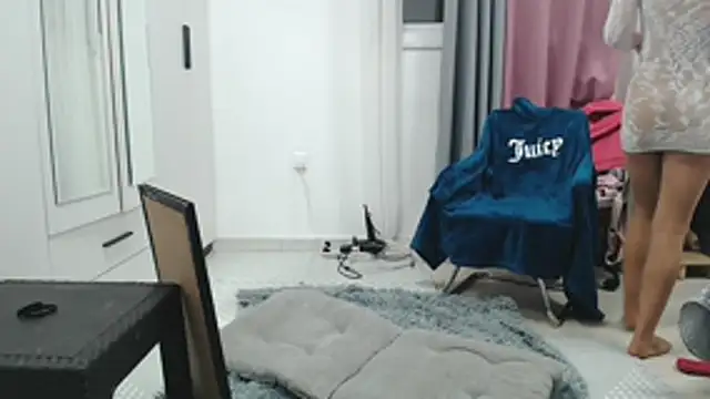 Snapshot of Your_Desires07 chatting on October 25, 2025, 10:15 pm Your Desires07 online show from October 25, 2025, 10:15 pm