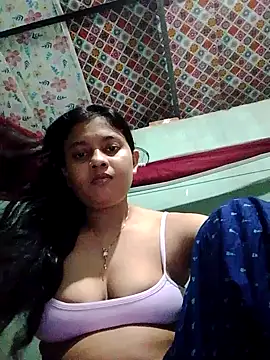 sexylive1100 online show from October 20, 2025, 4:07 pm