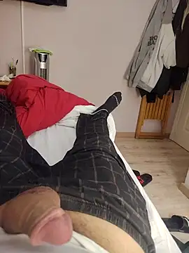 parejitafenix69 online show from November 18, 2025, 2:39 am