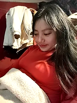 Sinhlinh2020 online show from December 18, 2025, 2:45 pm