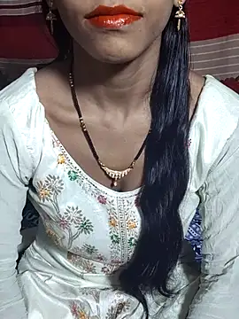 Snapshot of Itz_Aisha__ chatting on November 4, 2025, 5:50 am Itz Aisha online show from November 4, 2025, 5:50 am