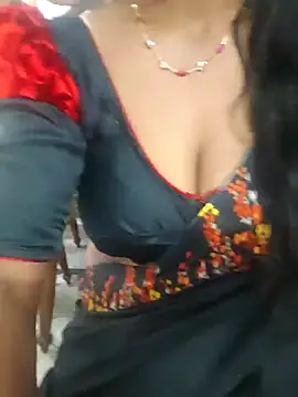 Sravya   online show from December 16, 2025, 6:18 am