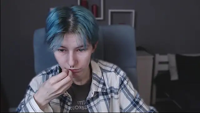 Snapshot of guitarandangell chatting on October 23, 2025, 9:52 am guitarandangell online show from October 23, 2025, 9:52 am