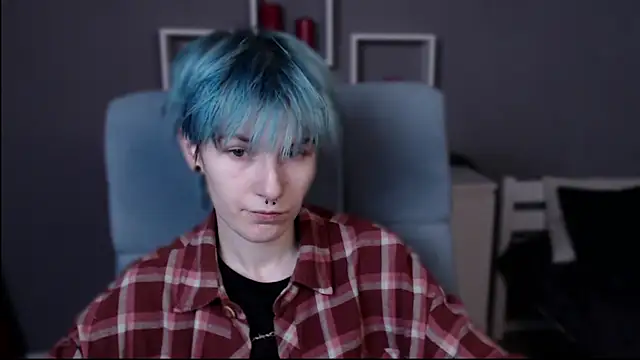 Snapshot of guitarandangell chatting on October 30, 2025, 7:32 am guitarandangell online show from October 30, 2025, 7:32 am