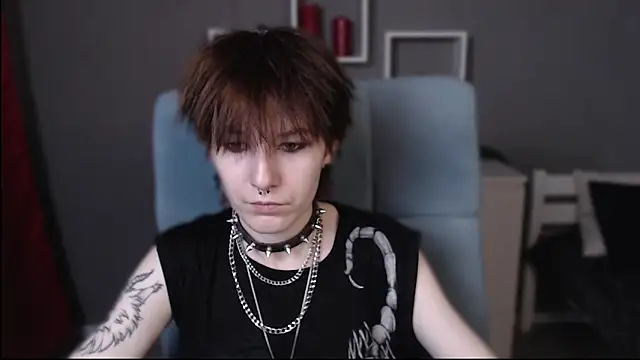 Snapshot of guitarandangell chatting on November 11, 2025, 5:40 am guitarandangell online show from November 11, 2025, 5:40 am