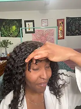 Snapshot of DaisyMynx chatting on December 5, 2025, 4:10 am DaisyMynx online show from December 5, 2025, 4:10 am