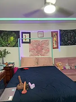 Snapshot of DaisyMynx chatting on December 17, 2025, 3:34 am DaisyMynx online show from December 17, 2025, 3:34 am