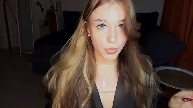 Snapshot of Babymoney_2007 chatting on October 22, 2025, 8:52 pm Babymoney 2007 online show from October 22, 2025, 8:52 pm