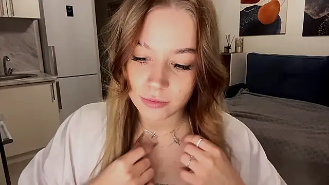 Snapshot of Babymoney_2007 chatting on November 2, 2025, 7:05 pm Babymoney 2007 online show from November 2, 2025, 7:05 pm