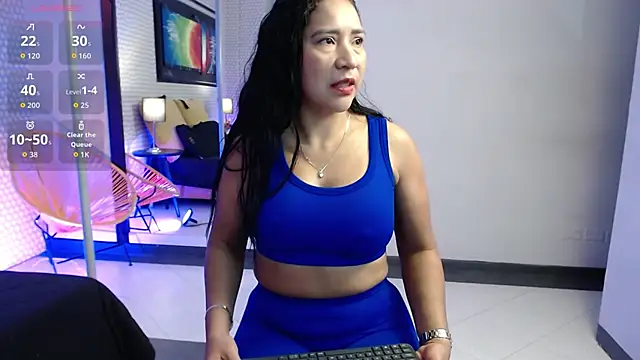 Snapshot of SashaaVixen chatting on October 29, 2025, 11:23 am SashaaVixen online show from October 29, 2025, 11:23 am