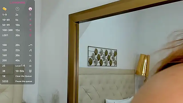 Snapshot of lucia_lorenz chatting on December 2, 2025, 11:26 am lucia lorenz online show from December 2, 2025, 11:26 am