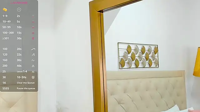 Snapshot of lucia_lorenz chatting on December 14, 2025, 11:26 am lucia lorenz online show from December 14, 2025, 11:26 am