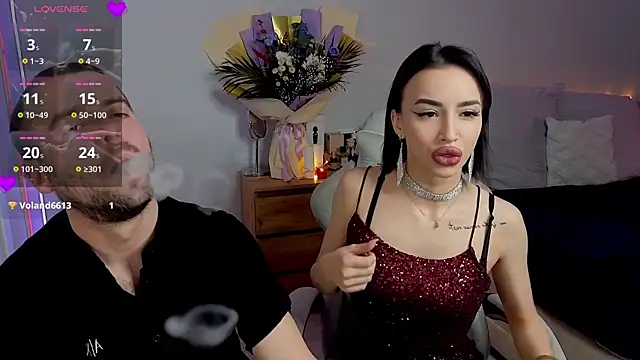 AdeleLaCr0ix online show from November 17, 2025, 11:16 am