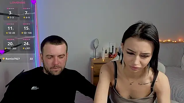 AdeleLaCr0ix online show from November 22, 2025, 8:30 pm