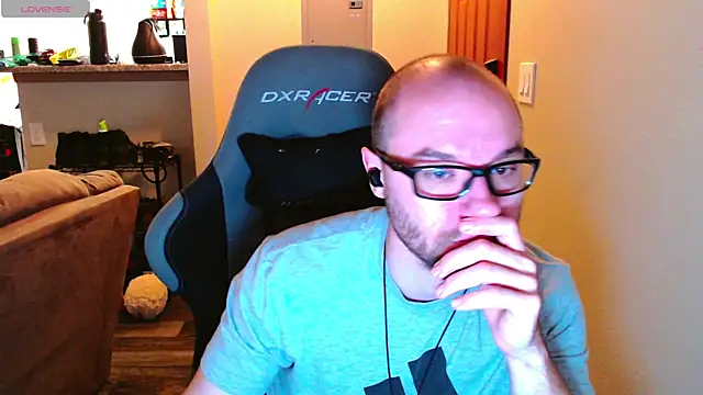 Sin Lord online show from November 28, 2025, 5:15 pm