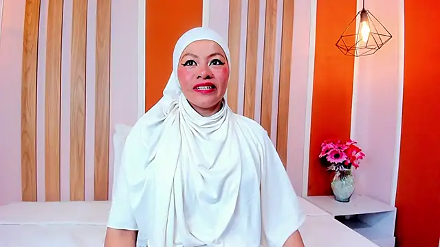 SophiaBeckerr online show from November 8, 2025, 7:23 pm