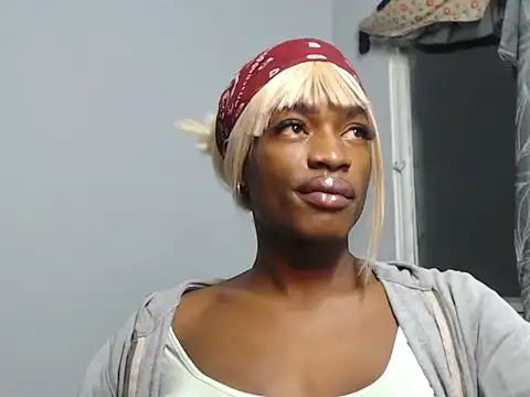 Snapshot of TheXEbonyxxx chatting on November 25, 2025, 2:22 am TheXEbonyxxx online show from November 25, 2025, 2:22 am