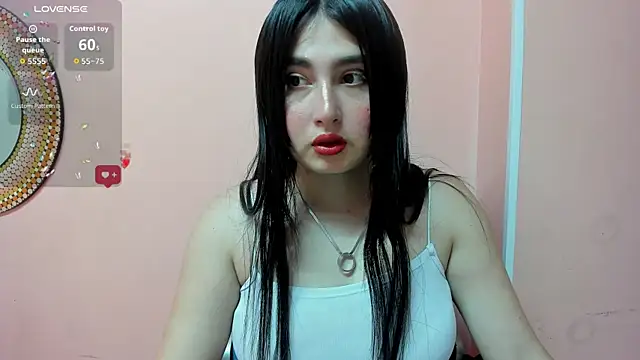 Snapshot of Sweet_sumisive chatting on November 18, 2025, 8:57 pm Sweet sumisive online show from November 18, 2025, 8:57 pm