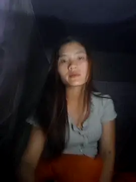 mira-show online show from October 27, 2025, 2:32 pm