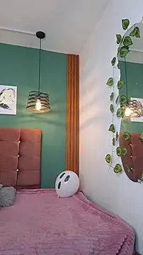 Snapshot of princess_foxxy chatting on October 25, 2025, 7:19 pm princess foxxy online show from October 25, 2025, 7:19 pm