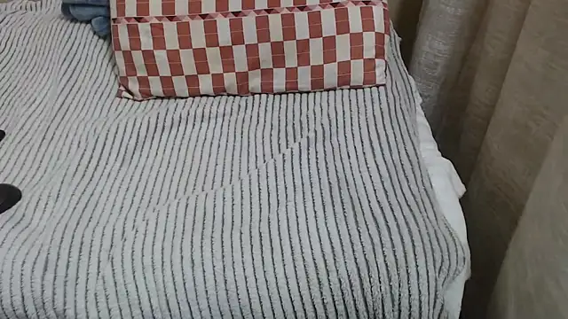 RissaGx online show from November 29, 2025, 6:16 am