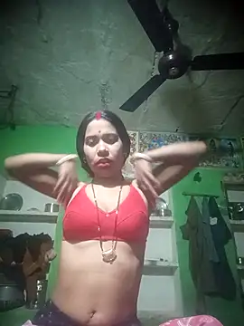 Snapshot of NEXIQRAN chatting on November 6, 2025, 3:35 pm NEXIQRAN online show from November 6, 2025, 3:35 pm