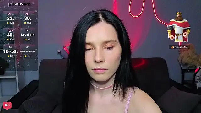 Mell Hyees online show from December 16, 2025, 5:29 pm