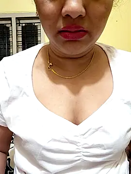 Snapshot of Nazeera_Telugu_Ammayi chatting on November 14, 2025, 2:16 pm Nazeera Telugu Ammayi online show from November 14, 2025, 2:16 pm