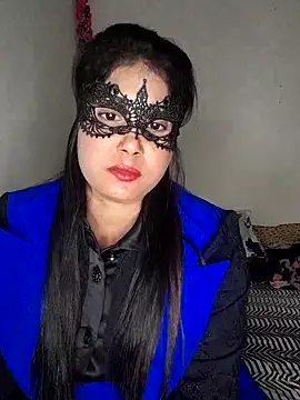 Snapshot of Hot_Angle chatting on November 18, 2025, 2:10 pm Hot Angle online show from November 18, 2025, 2:10 pm