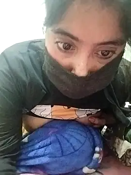 Snapshot of Hot_Angle chatting on November 29, 2025, 10:13 pm Hot Angle online show from November 29, 2025, 10:13 pm