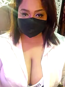 Snapshot of blackpearl____ chatting on November 2, 2025, 4:42 pm blackpearl online show from November 2, 2025, 4:42 pm