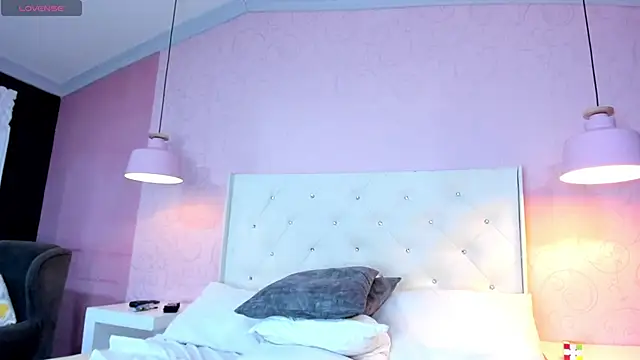 SantiOlsen online show from November 10, 2025, 12:42 am