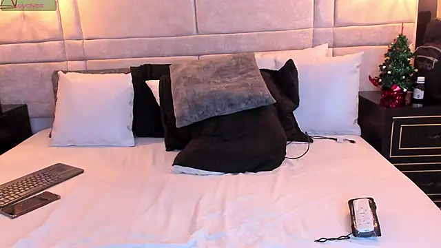 SantiOlsen online show from December 5, 2025, 6:44 am