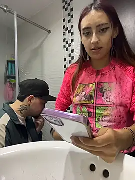 zelda kuro online show from November 15, 2025, 4:21 am