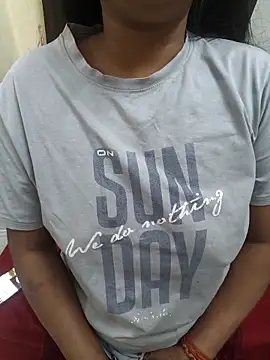 Snapshot of hot_richa chatting on December 20, 2025, 6:31 am hot richa online show from December 20, 2025, 6:31 am