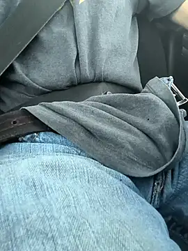 SirDirty34 online show from November 3, 2025, 11:15 pm