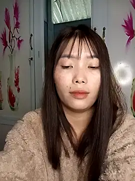 Snapshot of Fish_yellow chatting on November 13, 2025, 12:09 am Fish yellow online show from November 13, 2025, 12:09 am