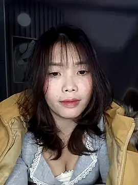 Snapshot of Fish_yellow chatting on November 30, 2025, 12:09 pm Fish yellow online show from November 30, 2025, 12:09 pm