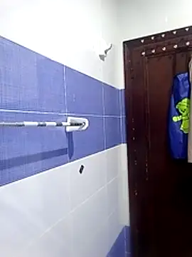 Snapshot of SandyAmr chatting on November 5, 2025, 7:30 am SandyAmr online show from November 5, 2025, 7:30 am