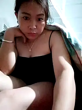 natri-sex online show from November 6, 2025, 1:23 pm