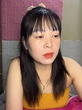 Butterfly kee online show from November 6, 2025, 2:07 pm