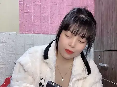 Butterfly kee online show from November 29, 2025, 2:53 pm