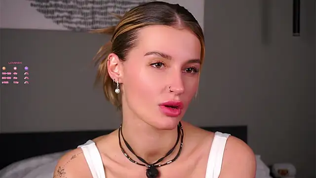 buvei online show from November 17, 2025, 1:06 pm