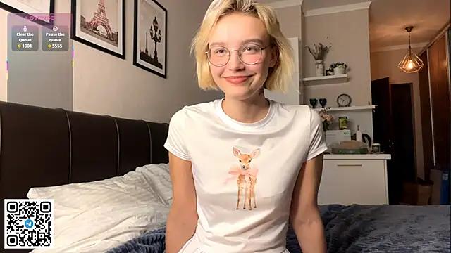 Snapshot of MelodyImam chatting on November 4, 2025, 3:55 pm MelodyImam online show from November 4, 2025, 3:55 pm