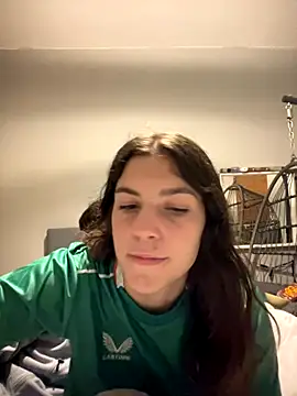 Brunnettebabe007 online show from December 2, 2025, 1:11 am