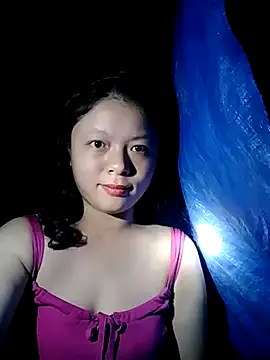 Snapshot of lisa-bae00 chatting on October 29, 2025, 10:33 pm lisa-bae00 online show from October 29, 2025, 10:33 pm