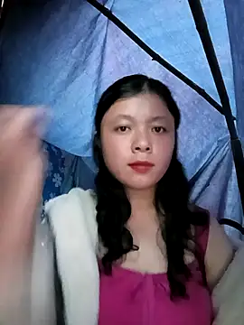 Snapshot of lisa-bae00 chatting on November 12, 2025, 10:04 am lisa-bae00 online show from November 12, 2025, 10:04 am