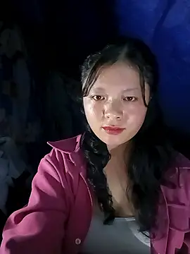 Snapshot of lisa-bae00 chatting on November 16, 2025, 11:27 am lisa-bae00 online show from November 16, 2025, 11:27 am