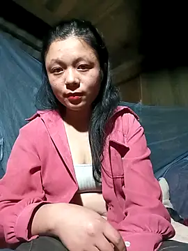 Snapshot of lisa-bae00 chatting on November 22, 2025, 12:15 pm lisa-bae00 online show from November 22, 2025, 12:15 pm